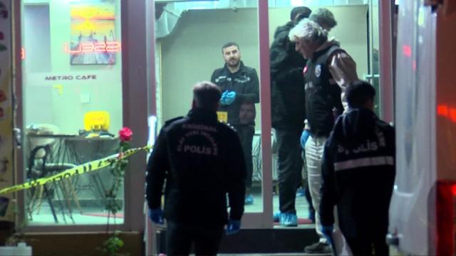 İstanbul'da kafeye silahlı saldırı: 3 yaralı!